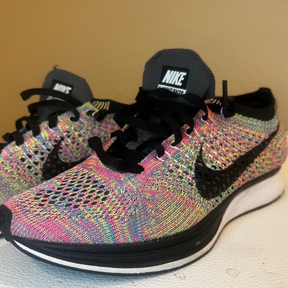 2016 Nike Flyknit Multi-Color Racer - Picture 2 of 5